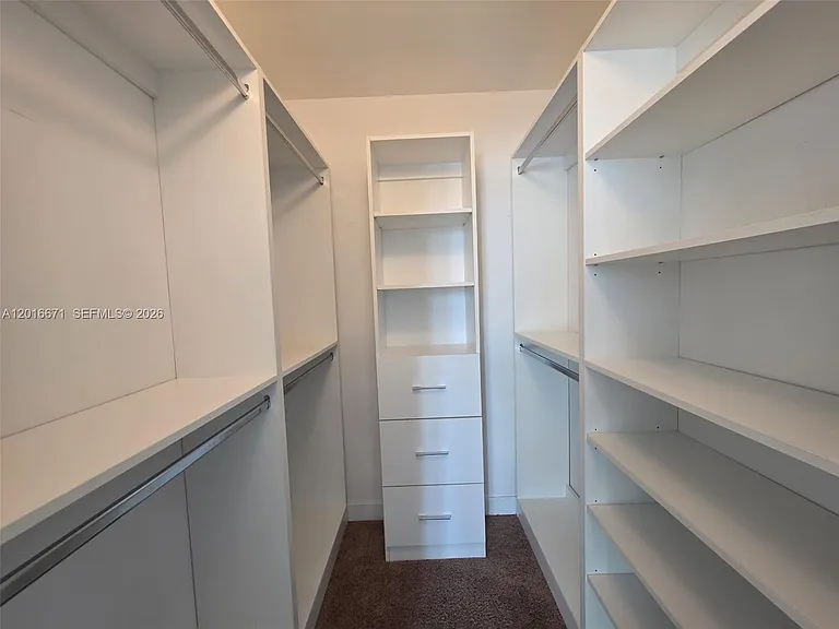 1111 SW 1st Ave #1823 — Photo 24