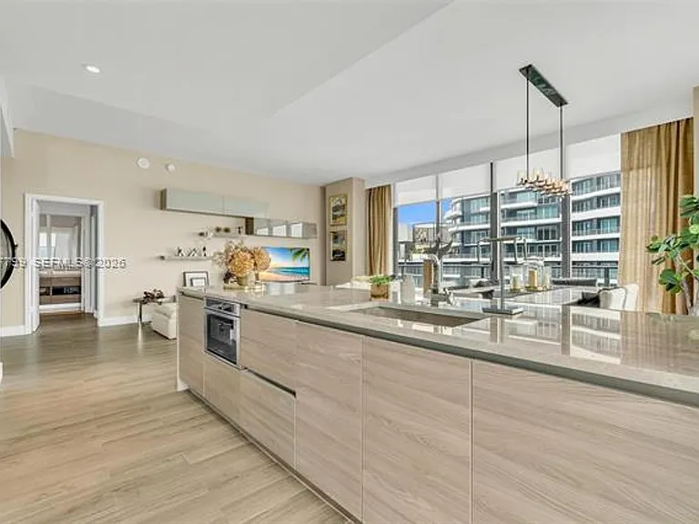1300 S Miami Avenue Rd #Penthouse 5110 — Photo 22