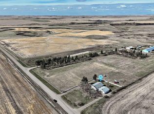302064 Range Rd S, Airdrie, AB T0M 0T0