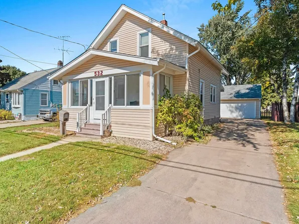 532 W McKinley Ave, Little Chute, WI 54140