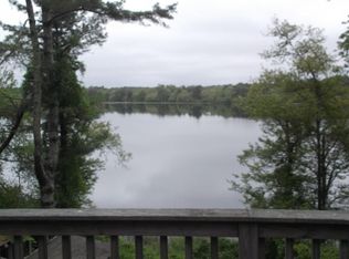 16 Spectacle Pond Rd, Wareham, MA 02571