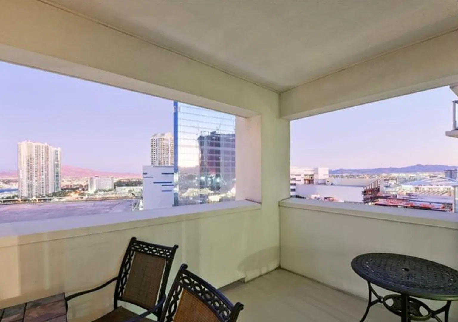2700 Las Vegas Blvd #1607 — Photo 2