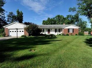 6815 Dorchester Ct, Indianapolis, IN 46214