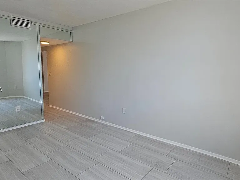 1985 S Ocean Dr #5D — Photo 15