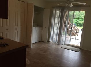 2207 Sturdy Rd APT C, Valparaiso, IN 46383