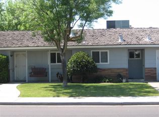 2309 Country Club Ln, Selma, CA 93662