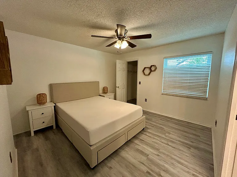 2400 Feather Sound Dr #827 — Photo 16