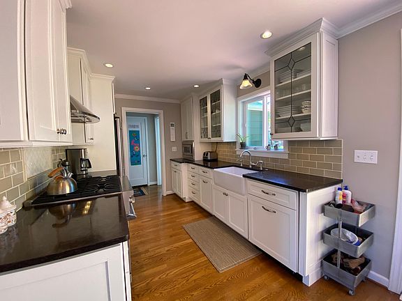 5th image of 7043 21st Ave NW