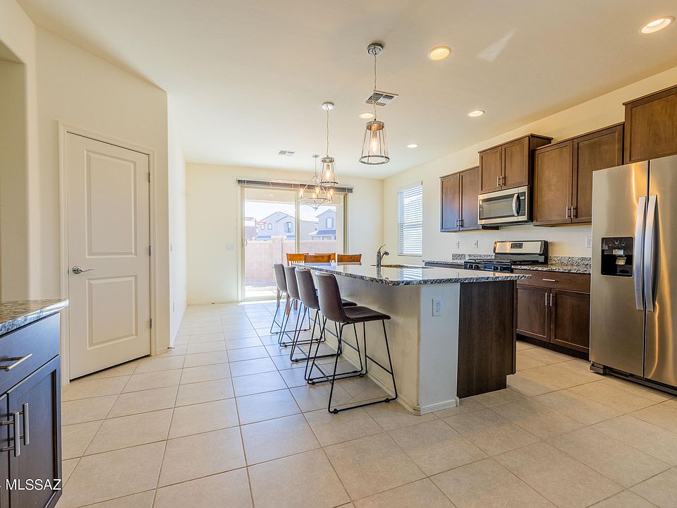 1st image of 1037 W Calle Nicoya