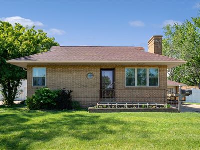 431 37th St NE, Cedar Rapids, IA, 52402