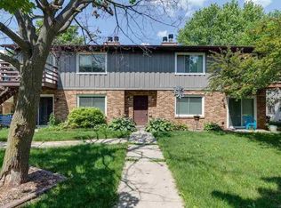 49 Park Heights Ct, Madison, WI 53711