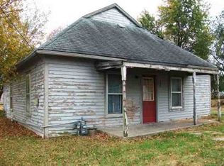 103 W Tuck St, Houstonia, MO 65333