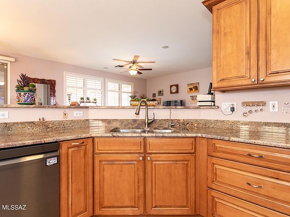 4th image of 9333 N Sunflower Blossom Pl
