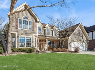 1393 Lincolnshire Ct, Carol Stream, IL 60188