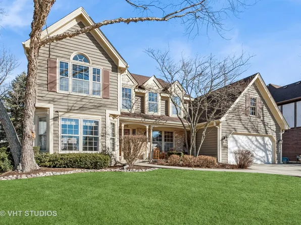 1393 Lincolnshire Ct, Carol Stream, IL 60188