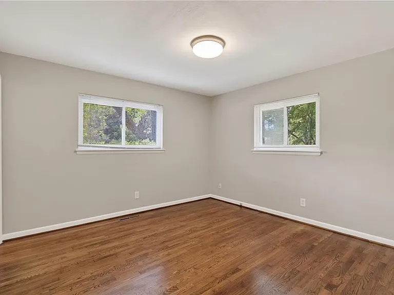 2232 Poplar Point Rd — Photo 14