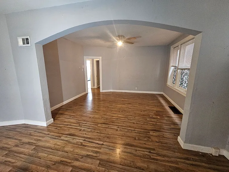5034 Louisiana Ave — Photo 3
