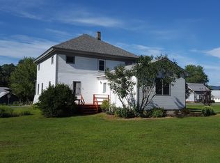 889 Warren Rd, Eden, VT 05652