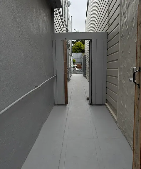 1425 Moraga St #B — Photo 2
