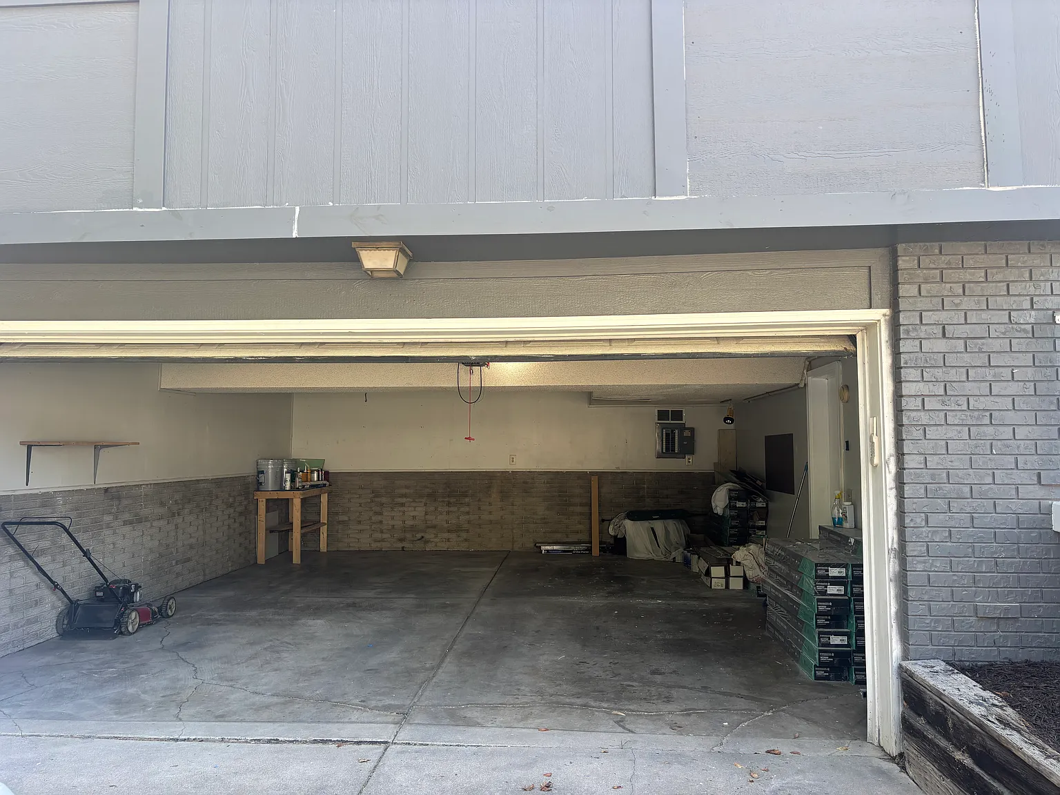 3 bed, 1028 sqft, $1,850 — Photo 3