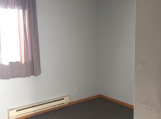 124 Earl St APT 8, Evansdale, IA