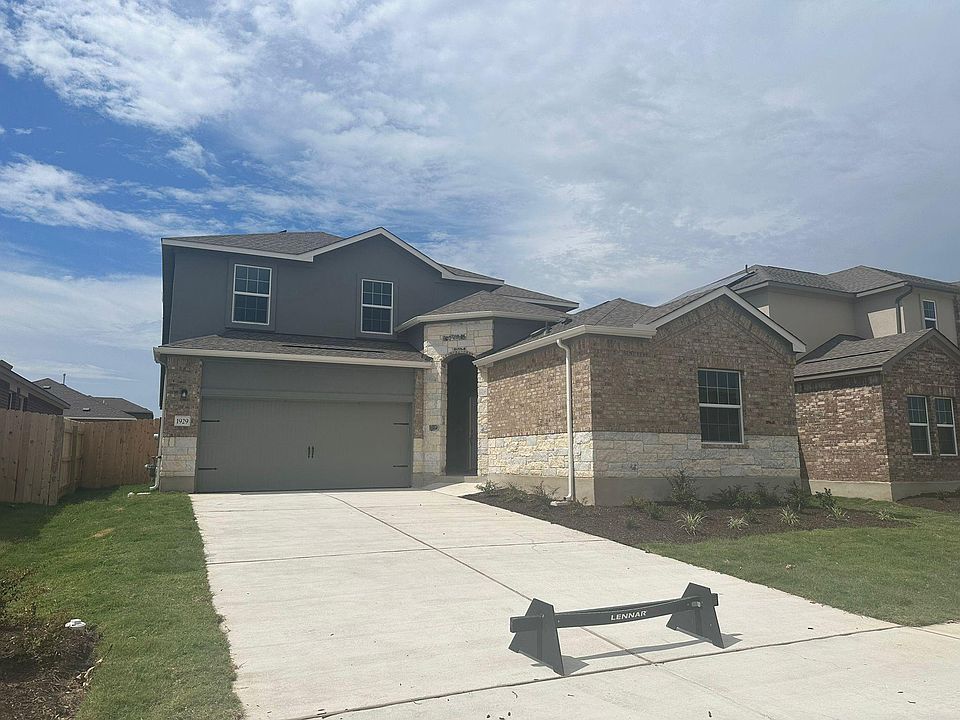 1st image of 1929 Owasso Dr