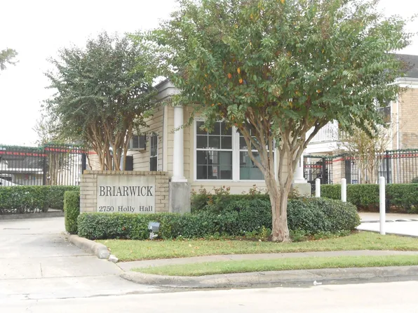 2750 Holly Hall St APT 1412, Houston, TX 77054