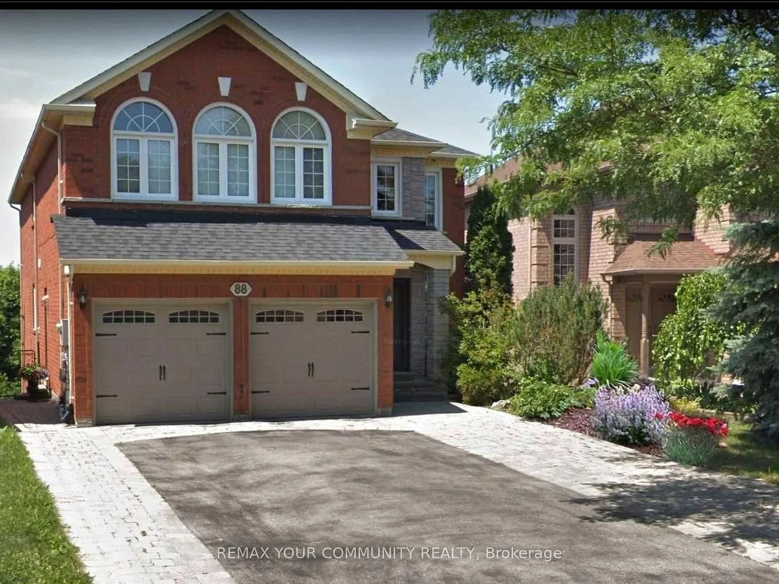 2 bed, $2,285 — Photo 1