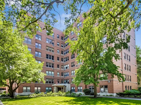 1585 Ridge Ave APT 505, Evanston, IL 60201