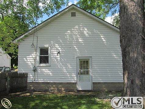 42 E RUTGERS PONTIAC (19).JPG