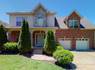 160 Josie Dr, Pleasant View, TN 37146