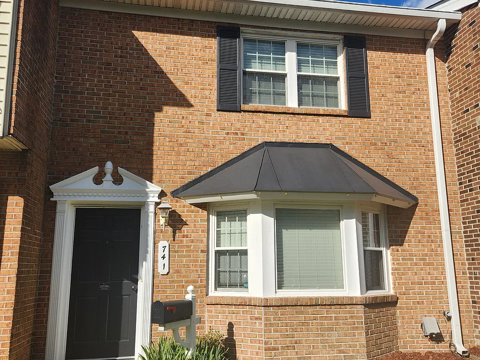741 Biltmore Dr