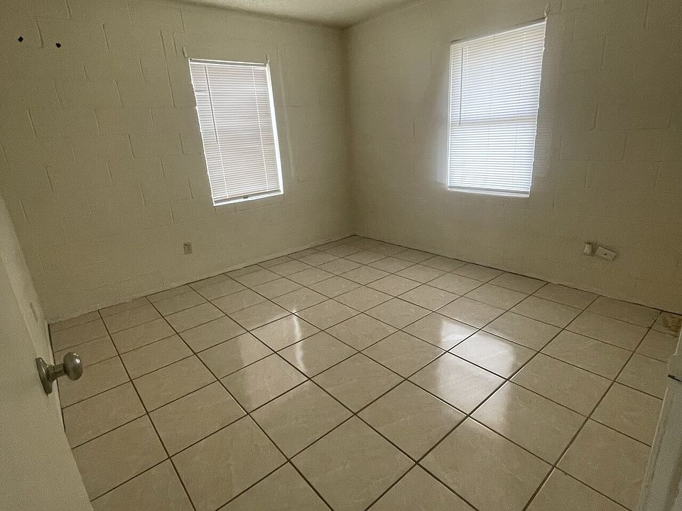 Weslaco Park Village Apartments 522 S Bridge Ave Weslaco TX Zillow