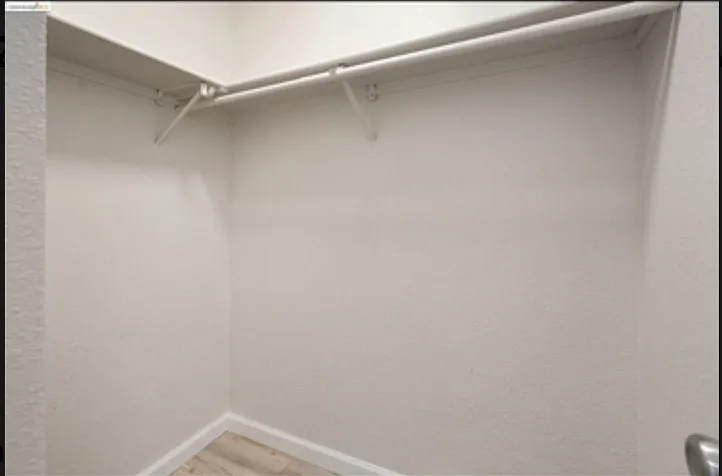 7283 Florin Mall Dr #14 — Photo 12