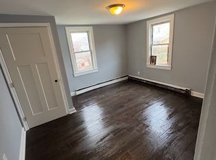 161 Howard St FLOOR 2, New Brunswick, NJ 08901