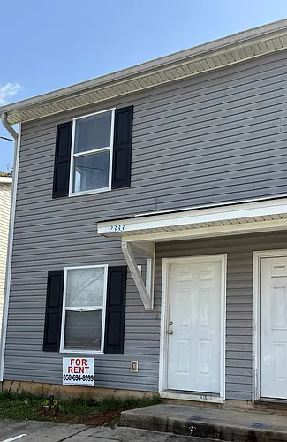 2333 Holton St Photo 1