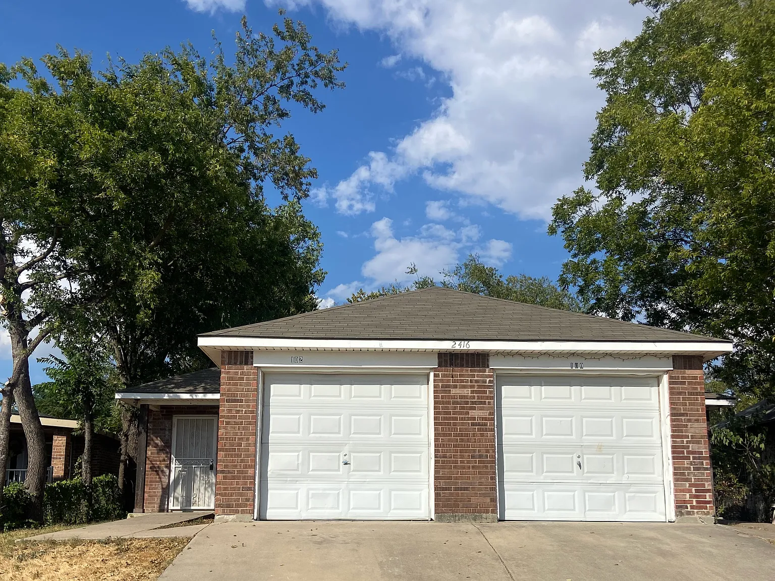 3 bed, 980 sqft, $1,650 — Photo 1