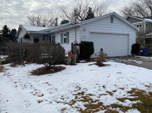 934 Pine St, Ludington, MI 49431