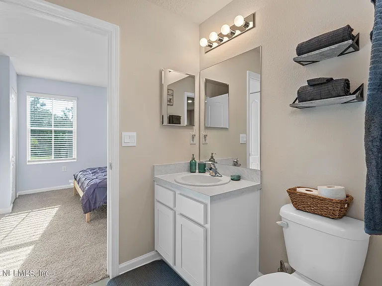 237 Aralia Ln — Photo 24