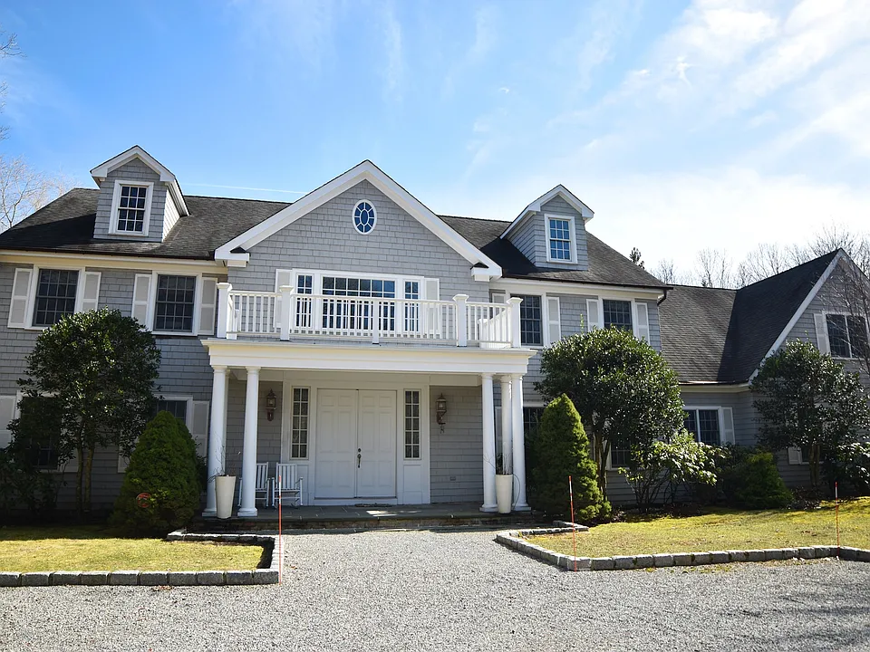 Old Sag Harbor Rd