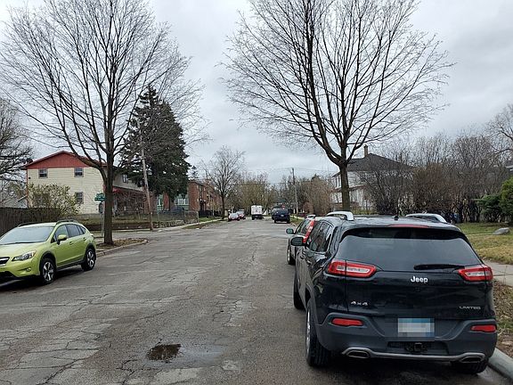 4th image of 406 Knox Ave N