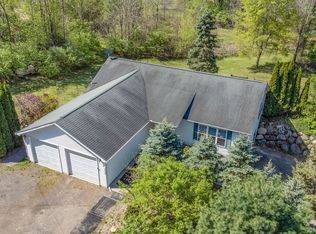 3784 E Allen Rd, Howell, MI 48855