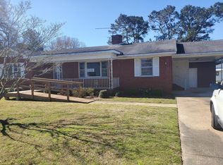 113 Crocker St, Pine Level, NC 27568