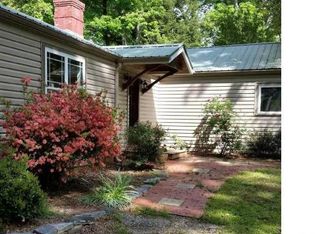 123 Vineyard Ln, Tryon, NC 28782