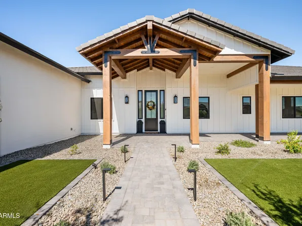 1650 W LUCKY Lane, San Tan Valley, AZ 85144