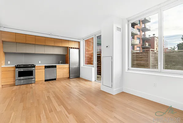 Rented by Mirador Real Estate | media 17