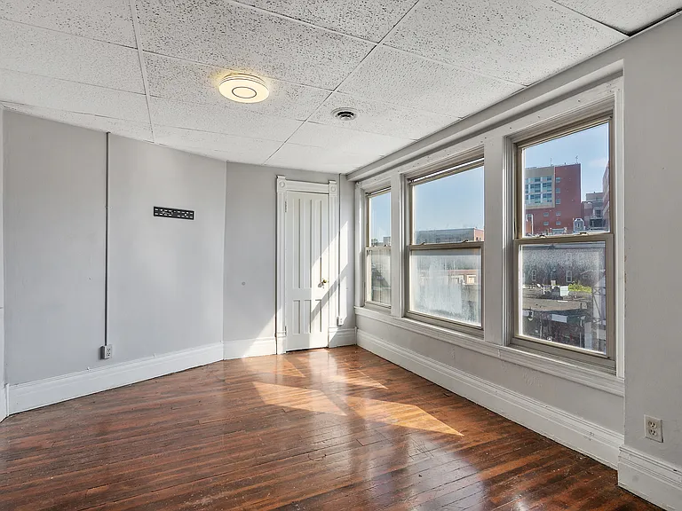 315 N Salina St #22 — Photo 28