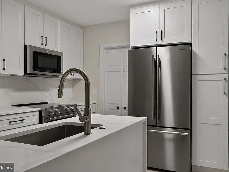 8023 Washington Ave — Photo 21