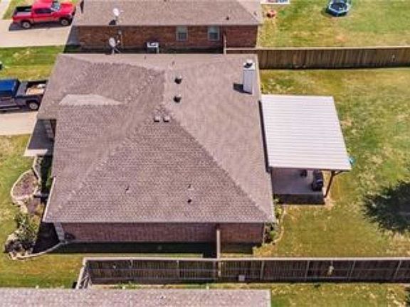5th image of 316 Sagebrush Ln
