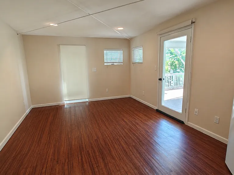 3232 Paty Dr — Photo 6
